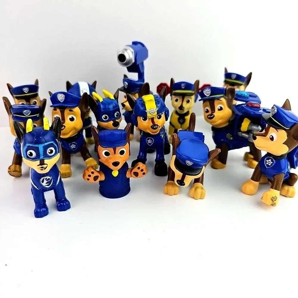 Paw Patrol Chase Figure Lot Police Dog Mixed Versions 15 Pieces Preowned Toys